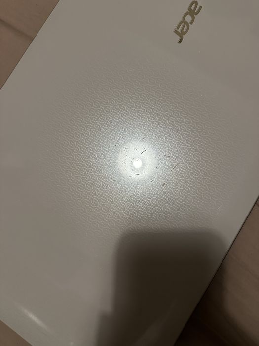 Portátil/Notebook Acer Intel Celeron 2GB RAM Branco