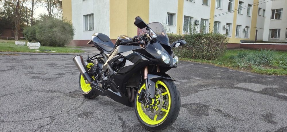 Kawasaki ZX10R з Японії