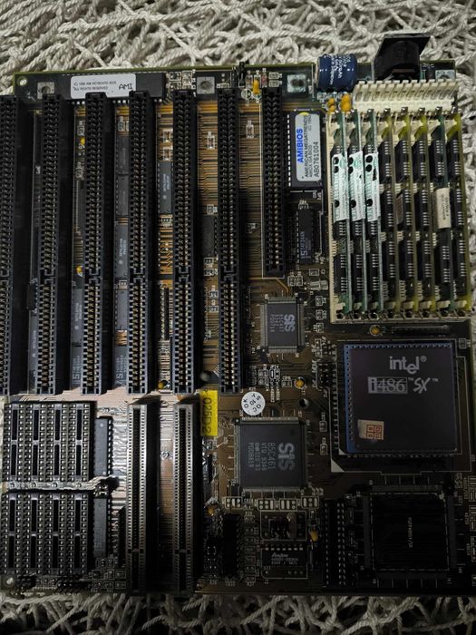 Kolekcjonerskie części do komputera, płyty, procesory