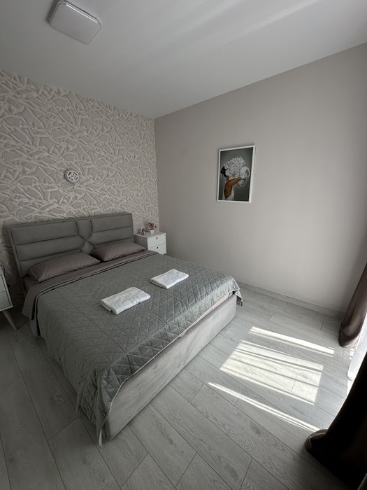 Аренда Квартира подобово Світло тепло 2 поверх Клубний дом Аркадия