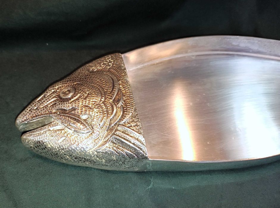 Tabuleiro Forma Peixe B. Prata
