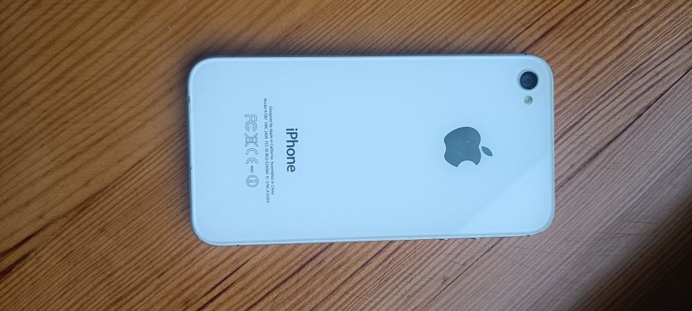 айфон 4s в нормальному стані