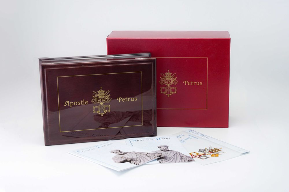 Элитный деревянный футляр шкатулка Apostle Petrus + Сертификат от золотой монеты 5 oz