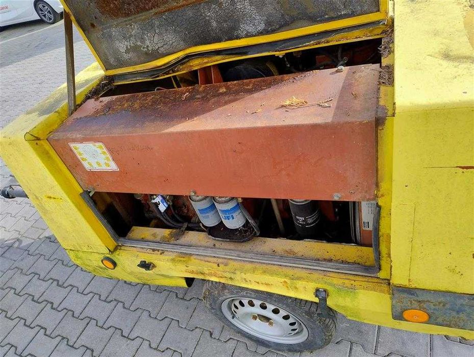 Sprężarka śrubowa,kompresor spalinowy Atlas Copco XAS40,2,6m3/min.,s016124