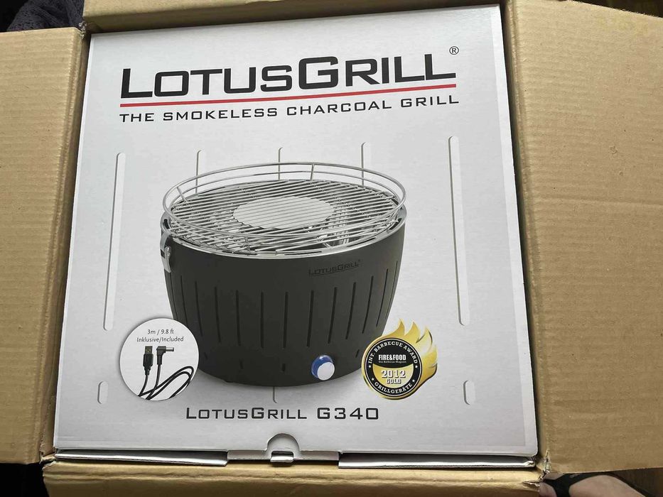 Grill Lotus G340 czarny