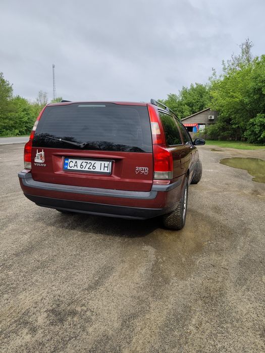 Автомобіль Вольво