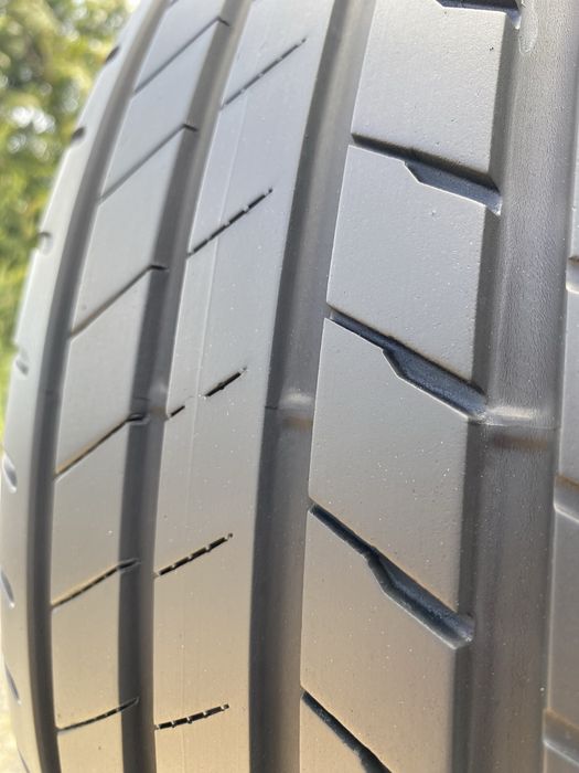 225/60/18 XL Sprzedam pare opon Bridgestone