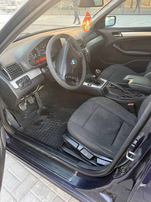 Продам BMW 3 E46 2.0d Механика