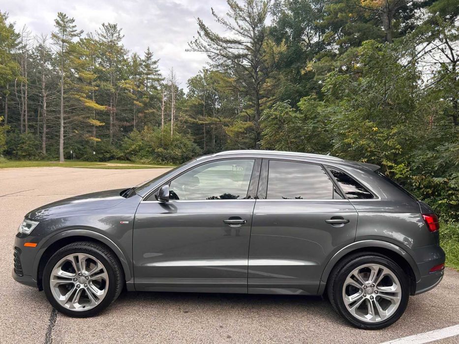 Audi Q3      2018