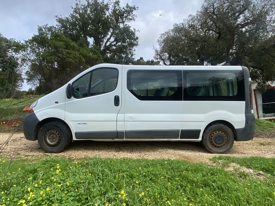 Renault Trafic 9 lugares 2004 2.5dci 140cv