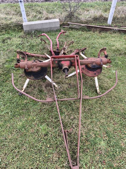 Przewracają na części pozostalosci