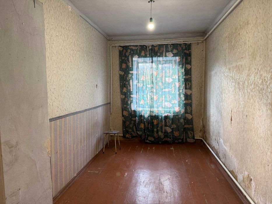 Продам будинок в районі школи Малодолинське