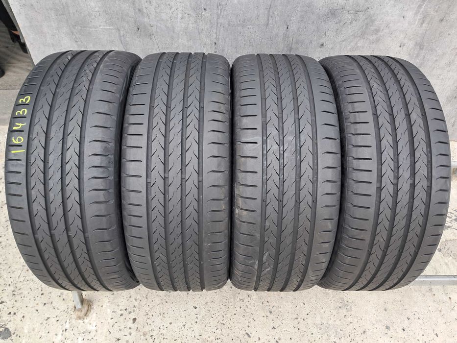 Резина літо 99% протектор Continentаl 245/40 R20Eco Contact 6Q