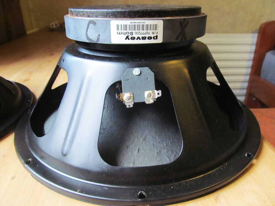 Продам динамики Peavey 12″(Пару).