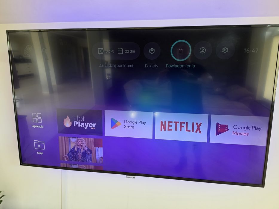 Tv samsung 65 cali z defektem