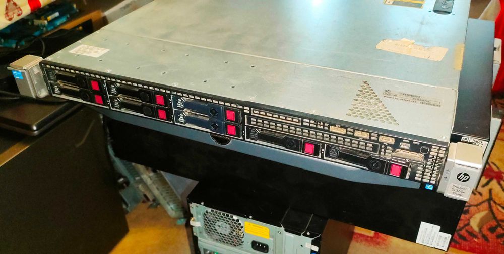 Cервер 1-U HP Proliant DL360e Gen8  2*E5-2470V2\RAM64GB