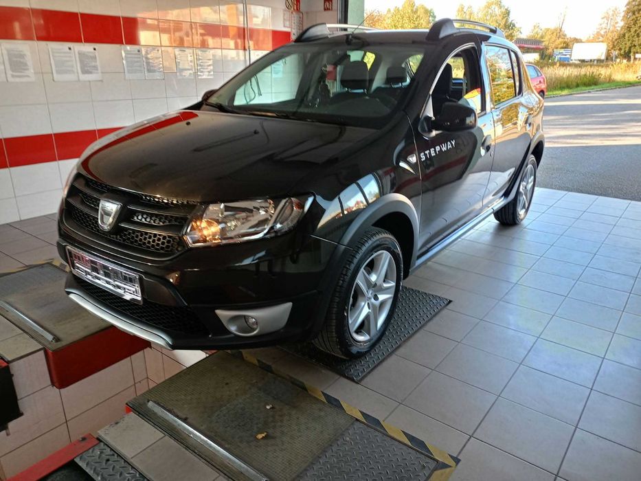Dacia Sandero Stepway 2015 rok, Benzyna, sprowadzony z Niemiec, zarej, w PL,