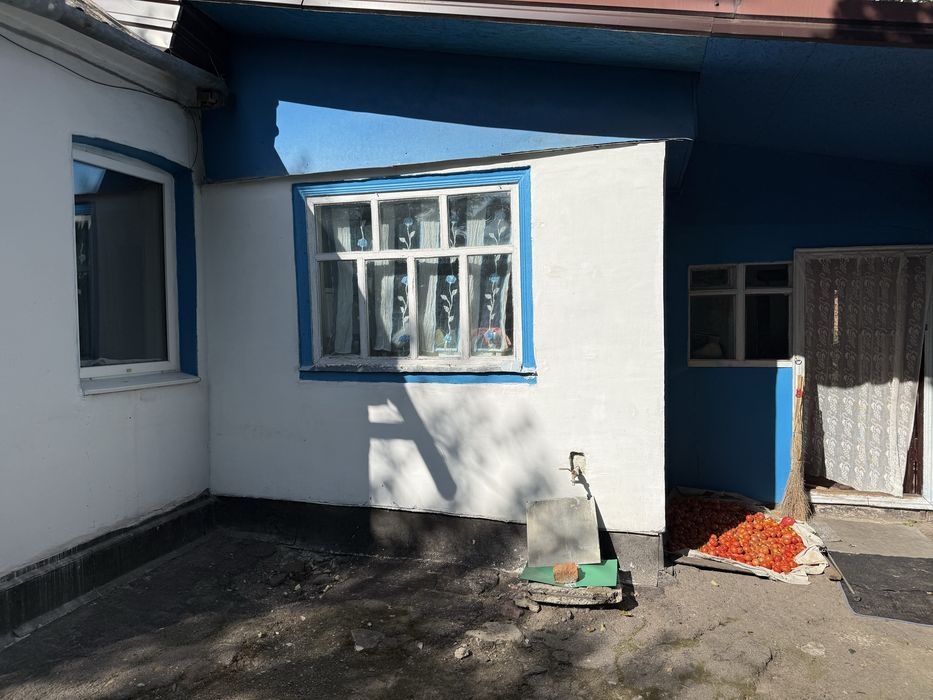 Продаж будинку по вул Фабричній