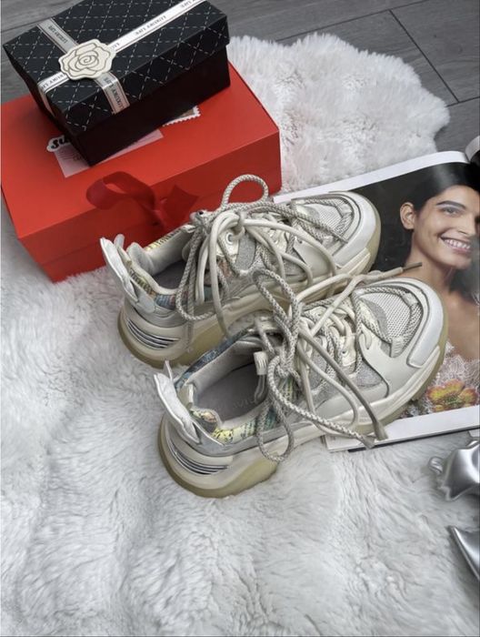 Кросівки movie’s з подвійною кремовою підошвою