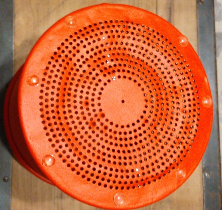 Pojemnik metalowy, perforowany, bardzo stary, unikat