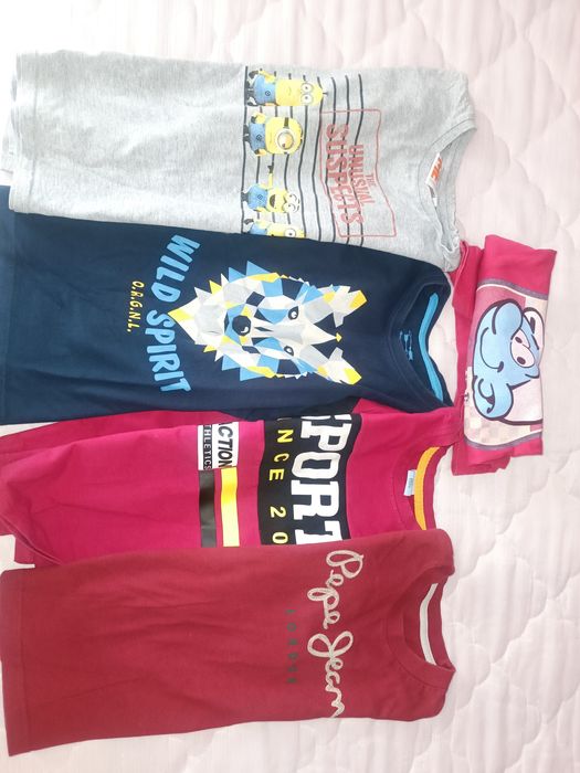 Sweats de algodão 7/8 anos todas 3€