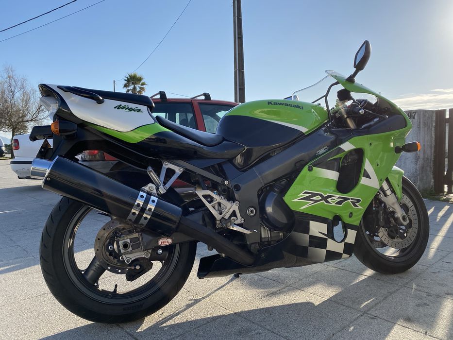 Kawasaki zx7R (ultima edição - 2001) Como NOVA