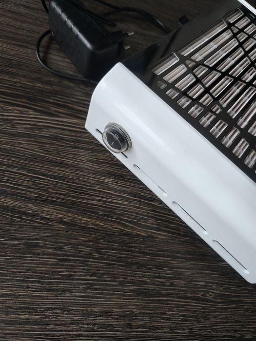 Pochłaniacz pyłu manicure