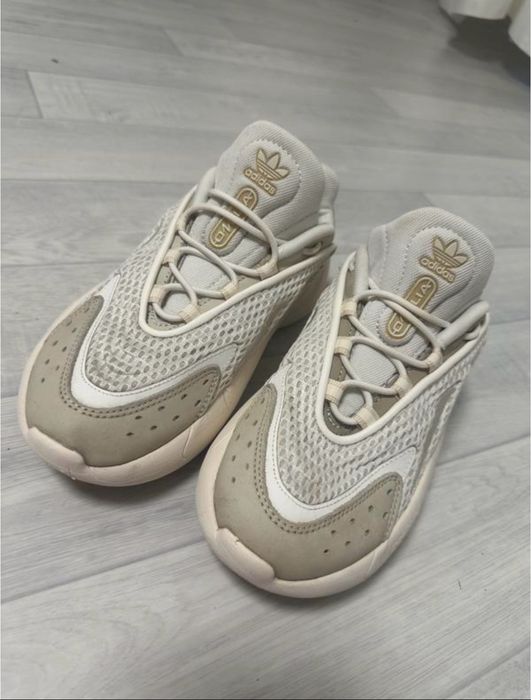 Женские кросовки adidas ozelia