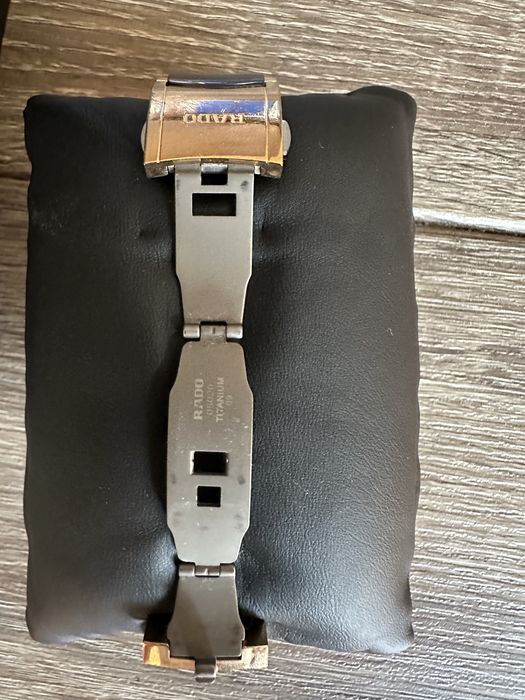 Годинник Rado Centrix XL