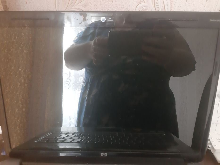 Ноутбук рабочий.