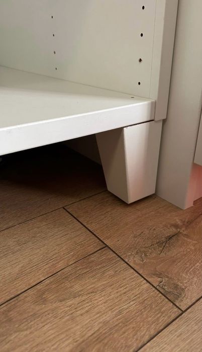 Szafka z otwartymi półkami Ikea