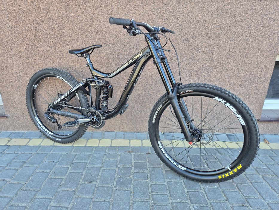 Giant Glory 27.5 (downhill, freeride, dh, fr)