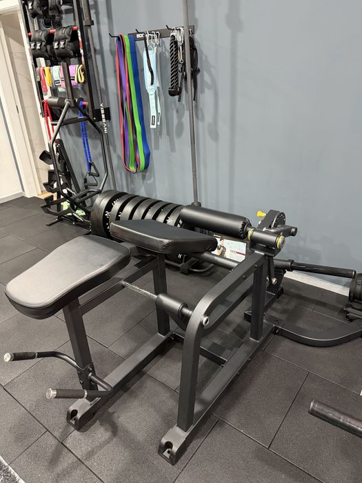 Máquina Flexora Impulse (Plate Load)438921631714529280