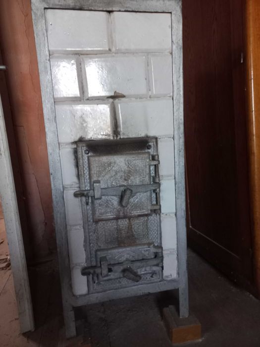 stary, drewniany dom