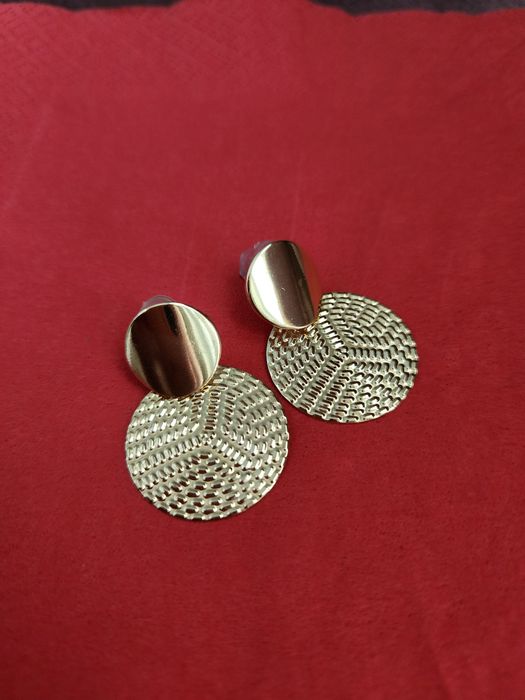 Сережки (біжутерія)