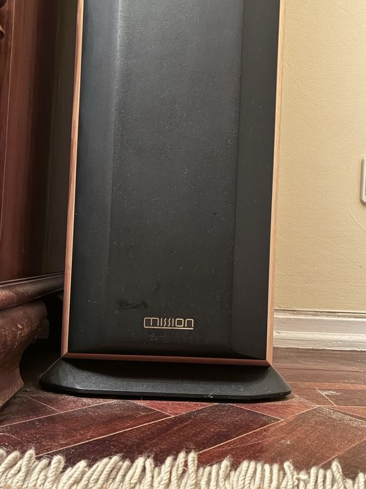 Colunas de som Mission topo de gama