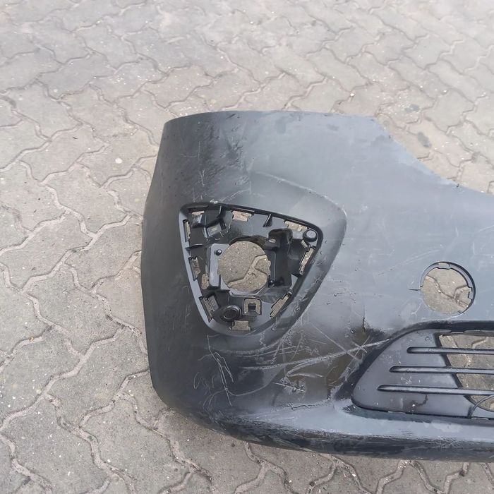 Para choques frente renault trafic 2014 a 2018. 620228716R