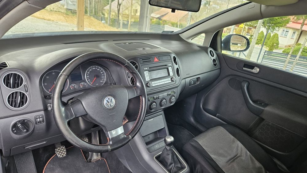 Volkswagen   golf plus grantowy