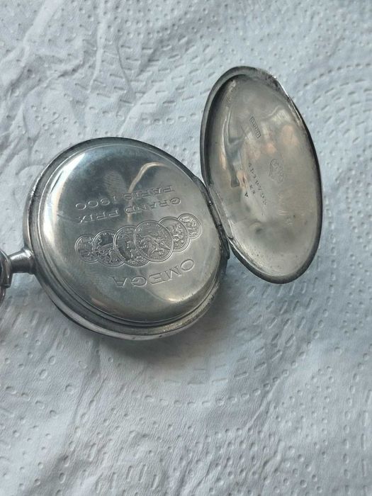Relógio Omega de bolso muito raro e antigo em prata