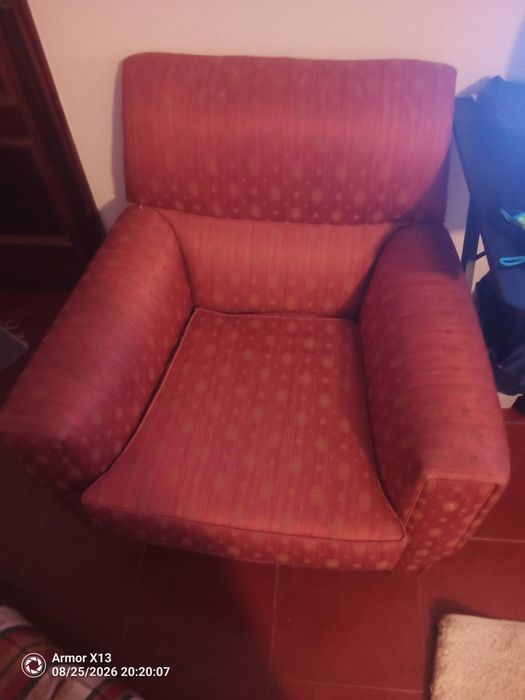 Vendo 3 sofás...