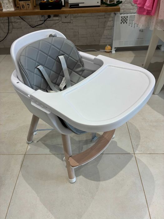 Krzesełko do karmienia Estella Pino