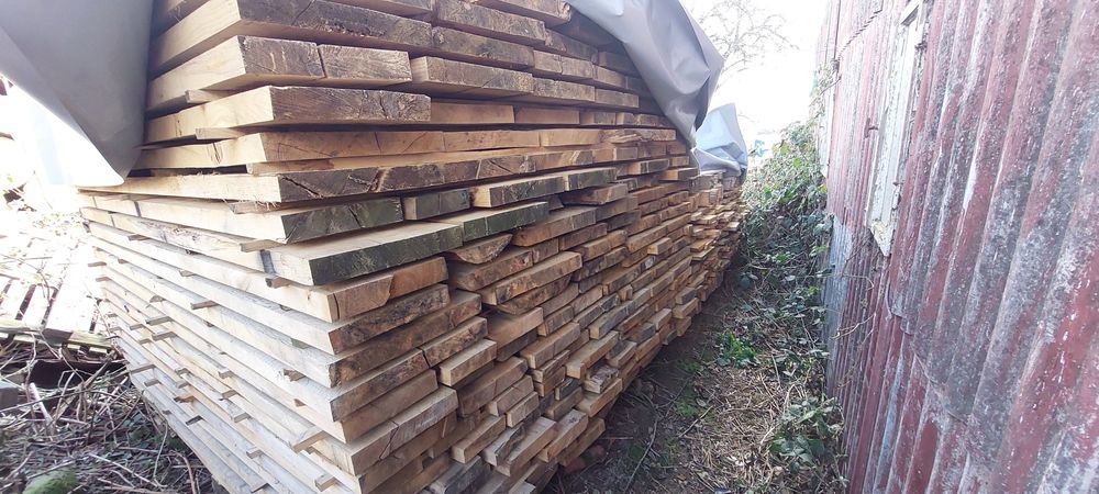 Brusy dębowe tarcica