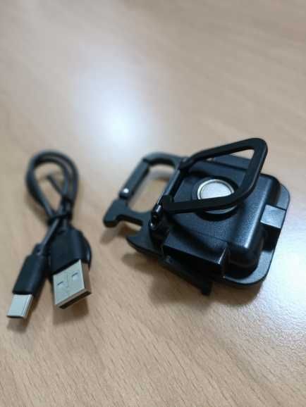 przenośna latarka z breloczkiem