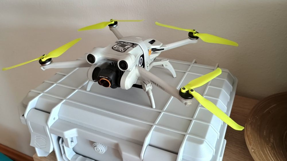 Dron Dji MiniI 3 PRO