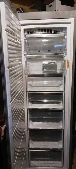 Arca Congeladora Vertical Como Nova