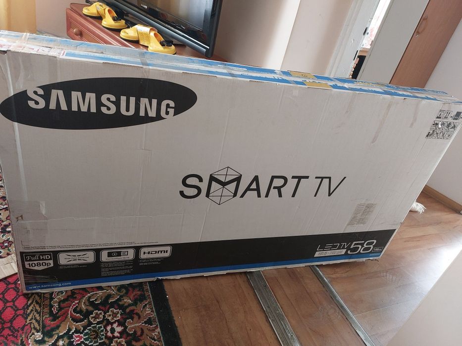 Samsung UE58j5200AW uszkodzony