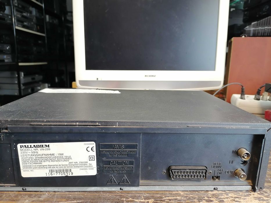 Magnetowid VHS Palladium VN-299