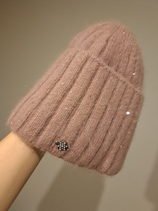 Fans caps wełna czapka pudrowy brudny róż elegancka