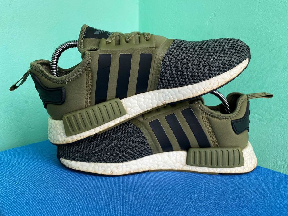 Кросівки Adidas NMD R1