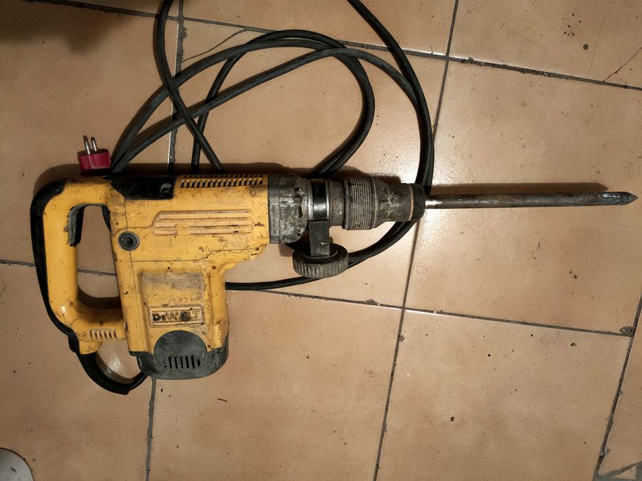 Młot ,wiertarka, udarowo wyburzeniowa DeWalt